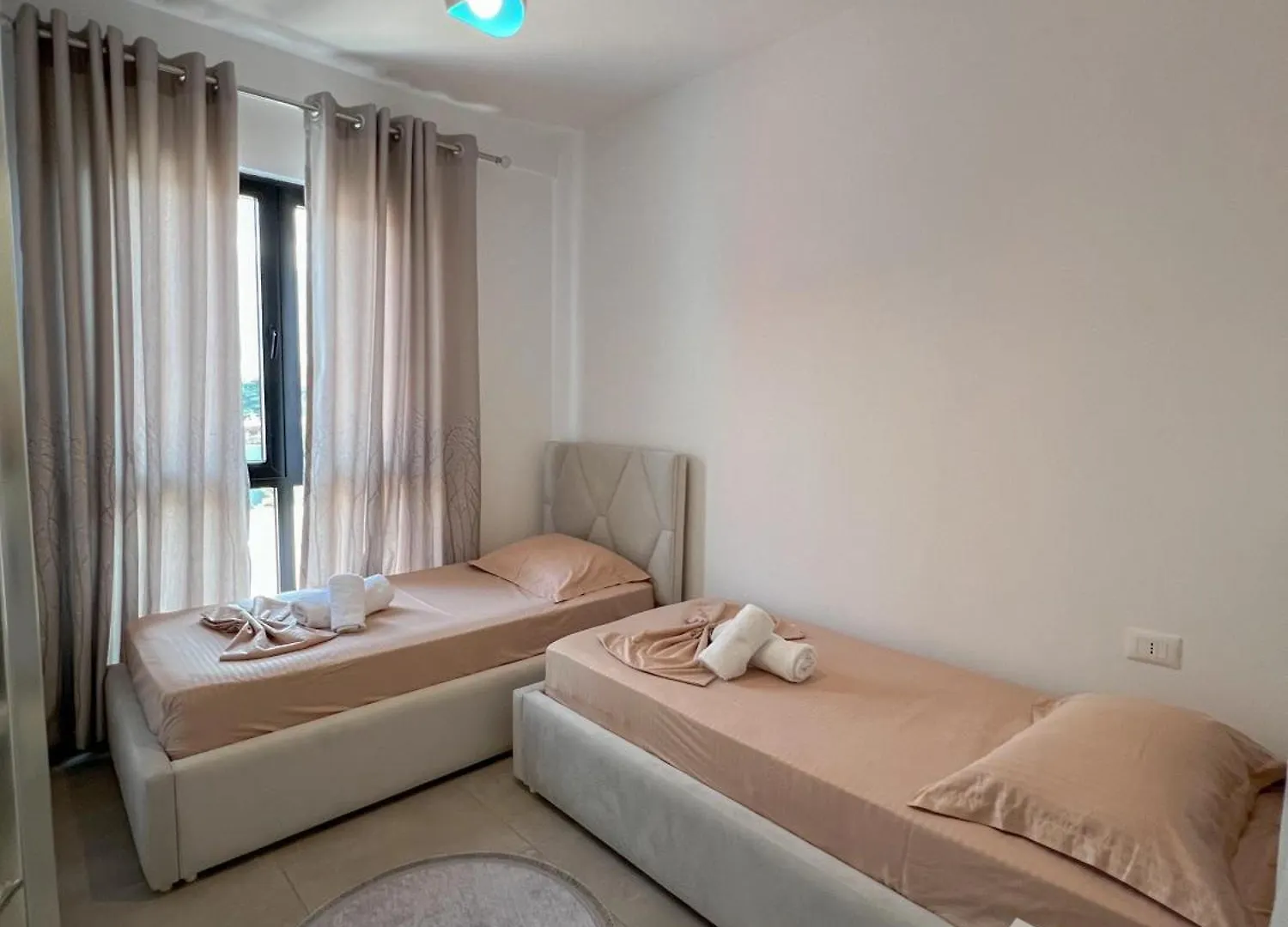 Arlis New Apartment Tirana