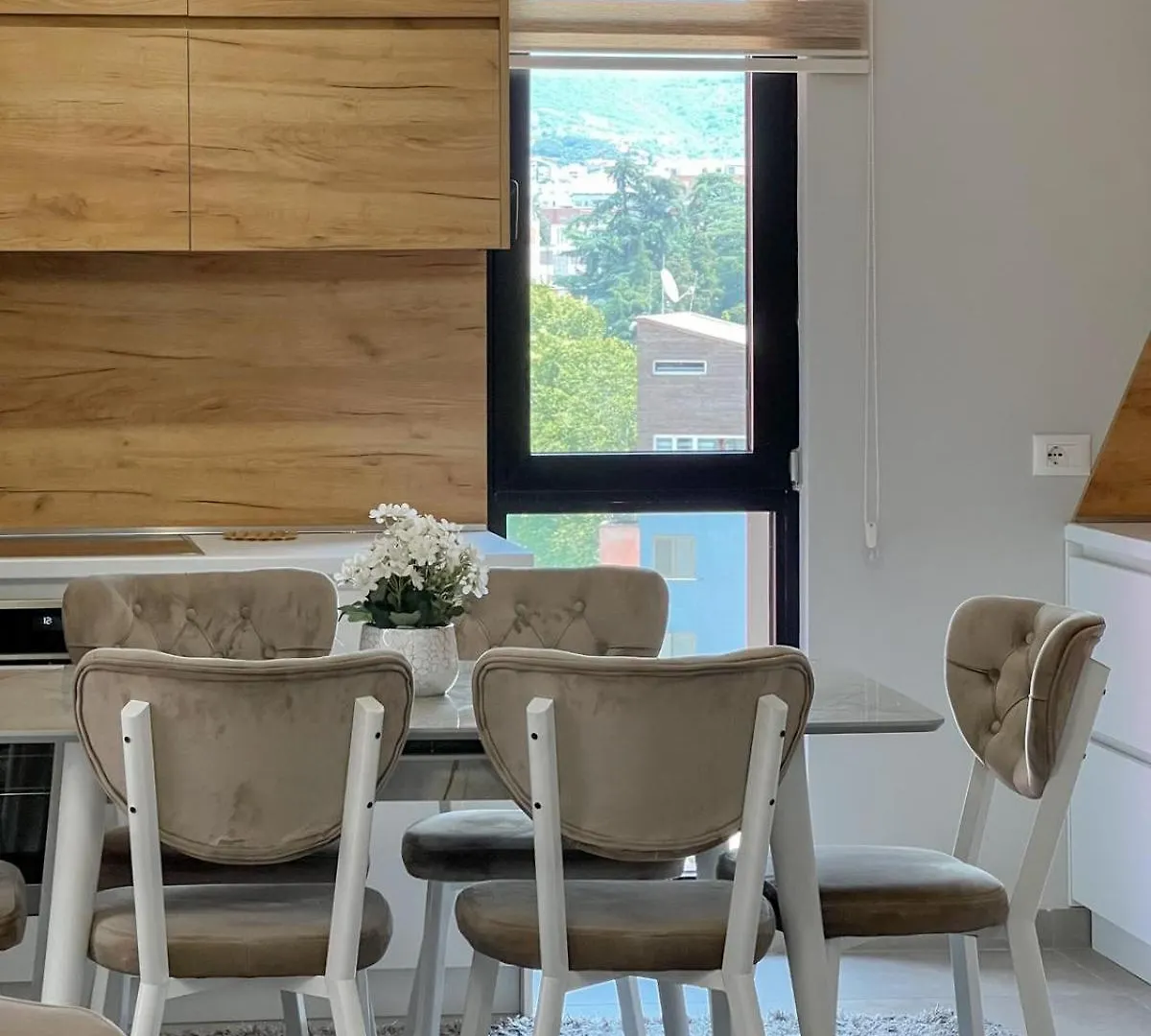 טיראנה Arlis New Apartment אלבניה